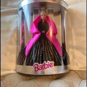3 collectible Barbie Dolls in this listing !Special Edition Holiday Barbies